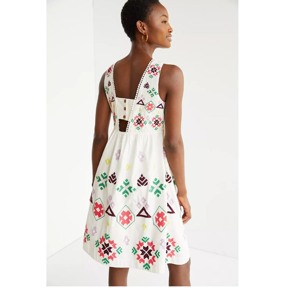 Anthropologie Dolly Embroidered Mini Dress - White - Small - Picture 11 of 12